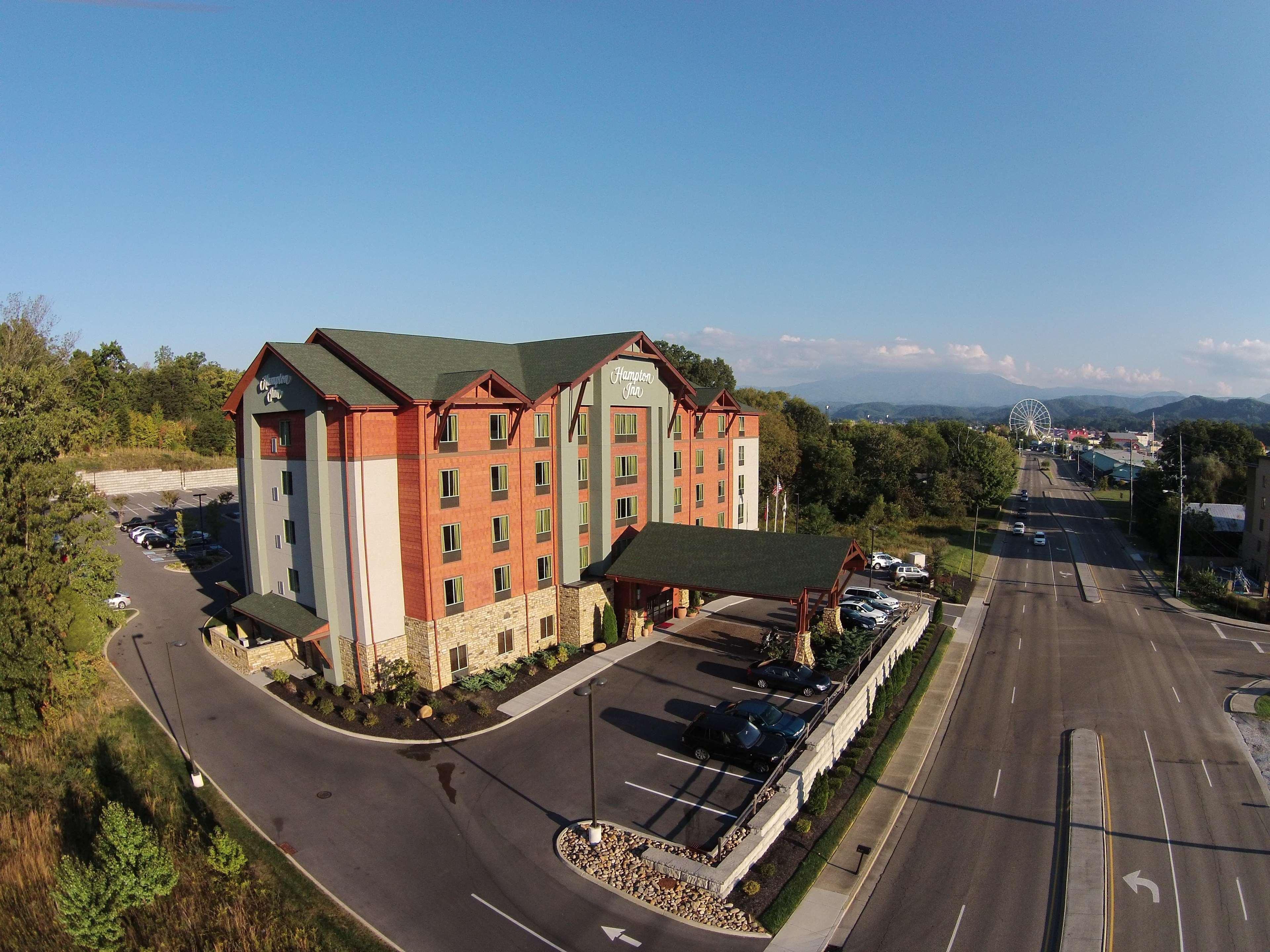 Hampton Inn Піджен-Фордж Екстер'єр фото
